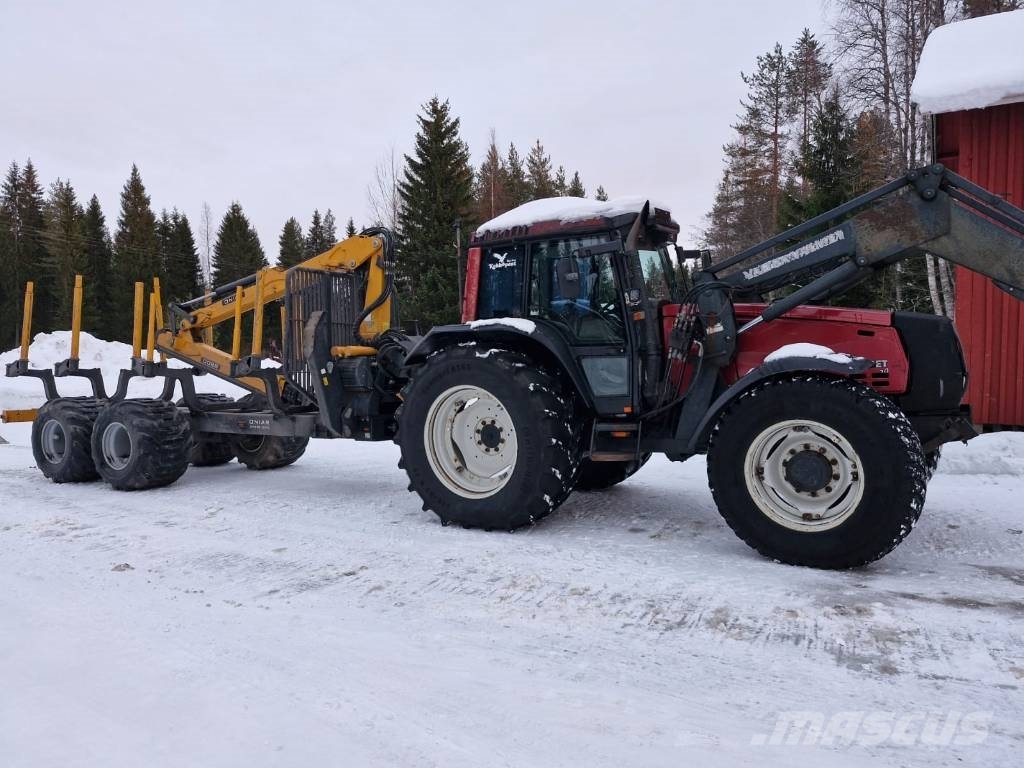 Valtra 8450 Hitech Tractoare