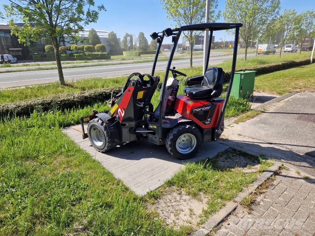 Norcar XC755 小型装载机