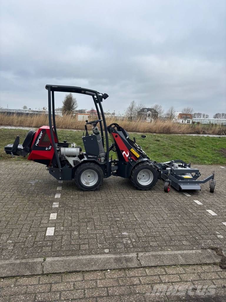Norcar XC755 小型装载机