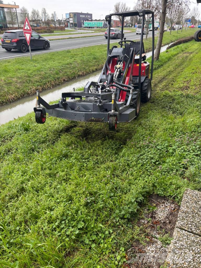 Norcar XC755 小型装载机