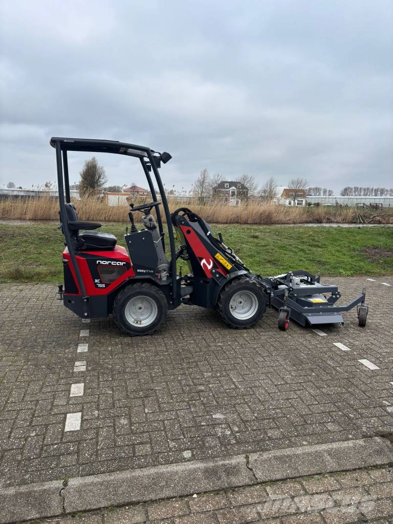 Norcar XC755 小型装载机
