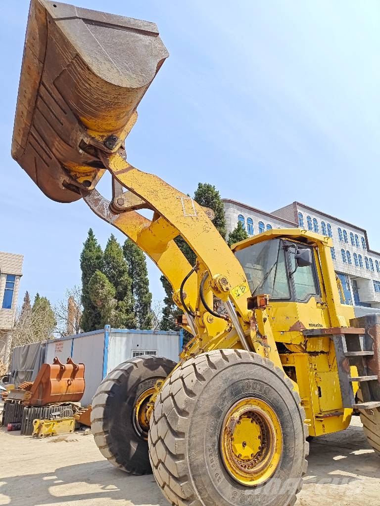 Komatsu WA500 輪胎式裝載機