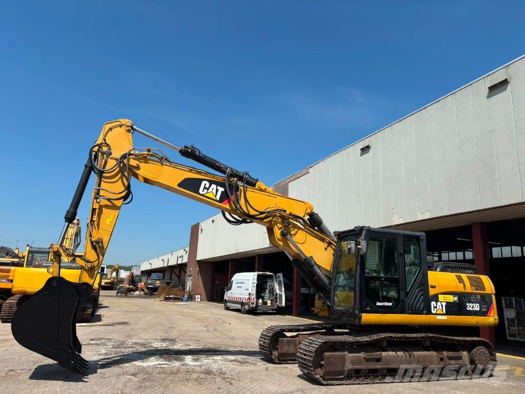 CAT 323 D LN Raupenbagger