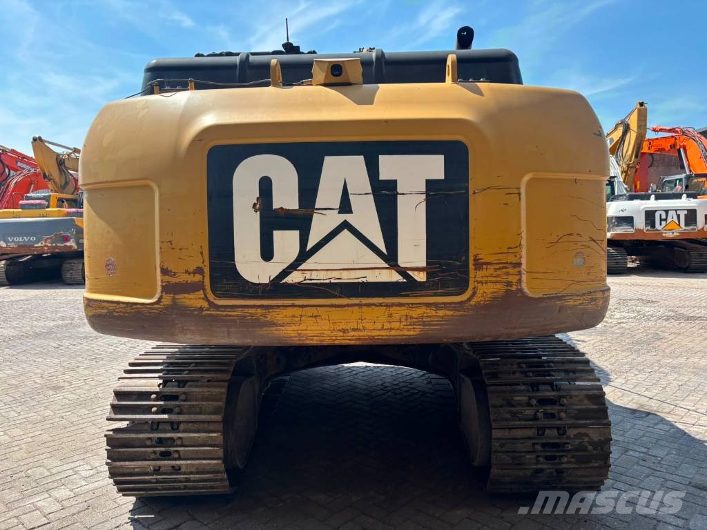 CAT 323 D LN Raupenbagger