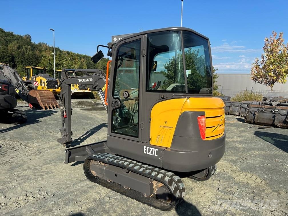 Volvo EC 27 C Mini excavators < 7t (Mini diggers)
