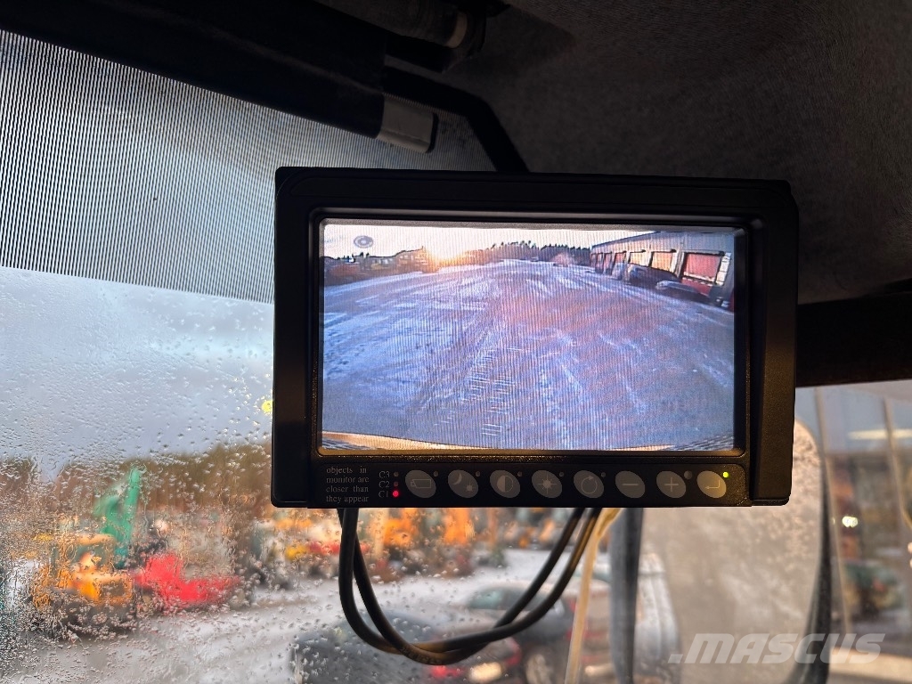 Volvo L 120 H Long Boom / Myyty, Sold 轮式装载机