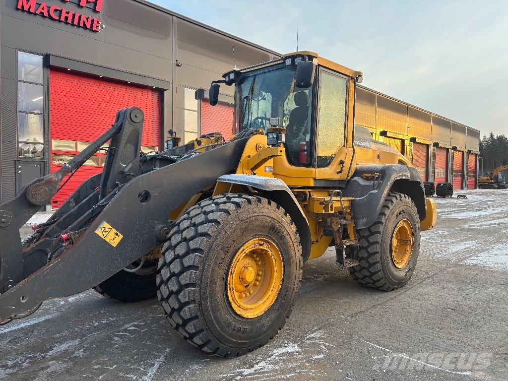 Volvo L 120 H Long Boom / Myyty, Sold 轮式装载机