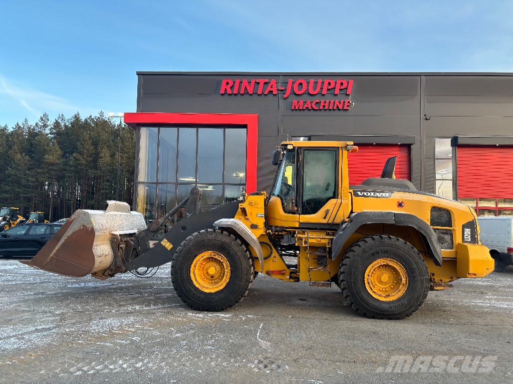 Volvo L 120 H Long Boom / Myyty, Sold 轮式装载机
