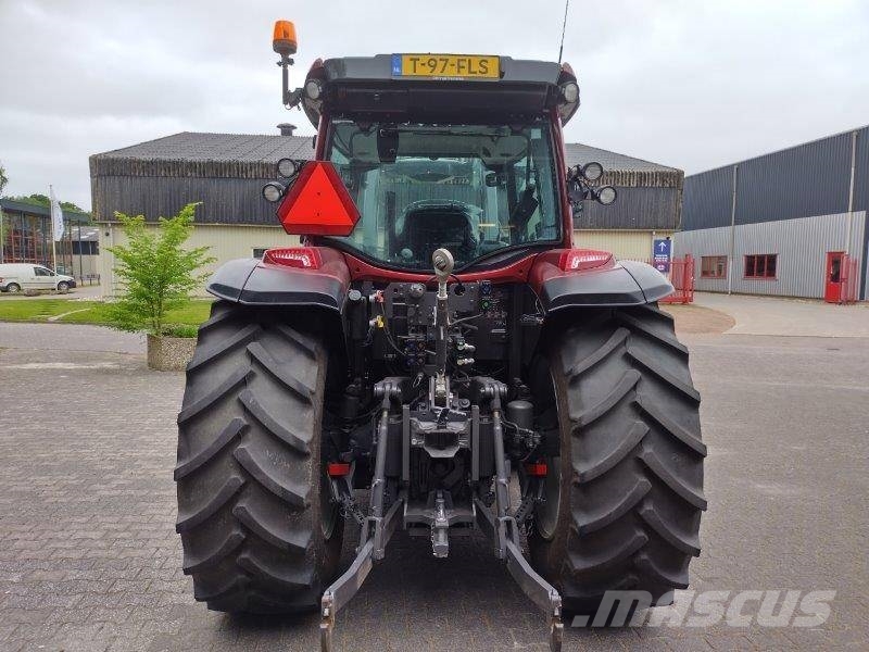 Valtra G135 Active Traktorer