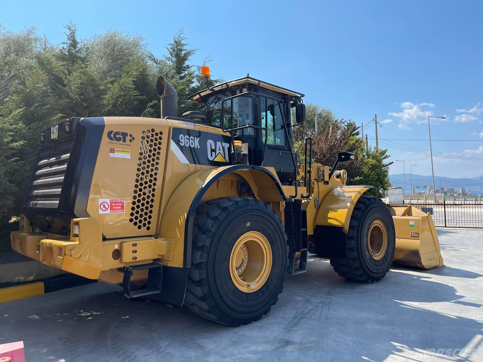 CAT 966K Radlader