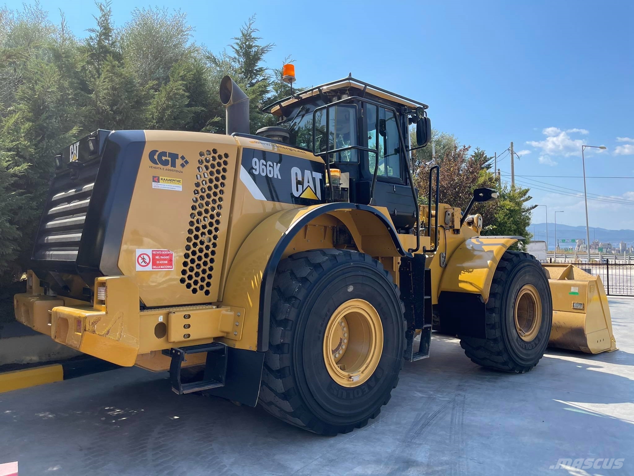 CAT 966K Radlader