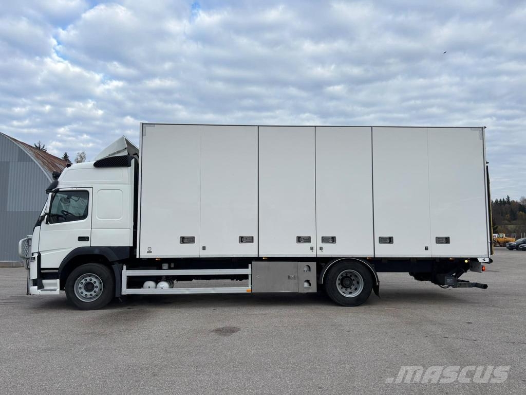 Volvo FM 330 4x2 EURO6 + SIDE OPENING BOX Dobozos teherautók
