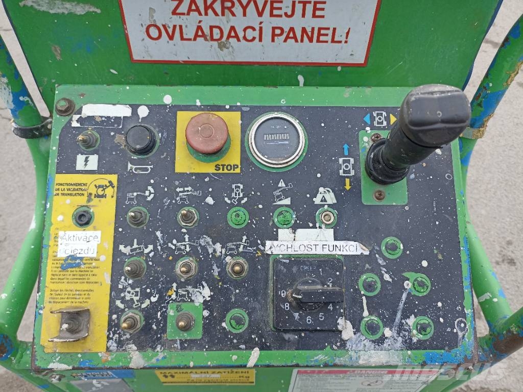 Genie Z30/20N Karos emelők