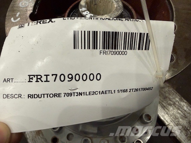 Terex BREVINI NEW SWING GEARS 塔式起重機