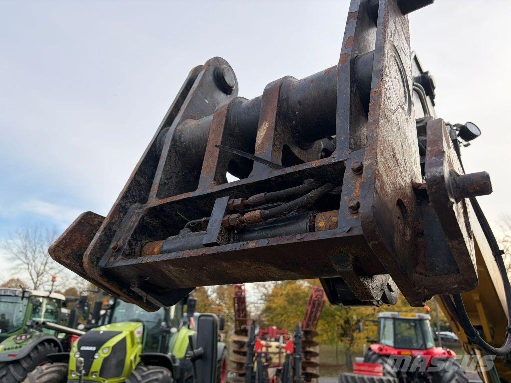 CAT TH 357 D Telehandlers