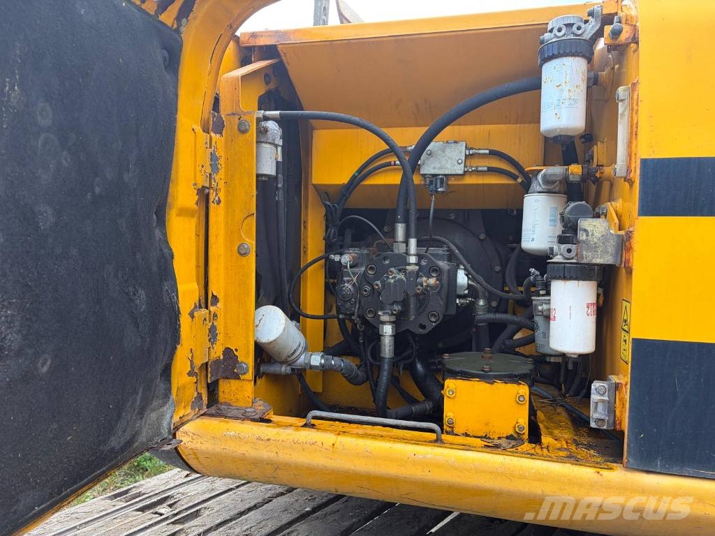 JCB JS 160 LC Rupsgraafmachines