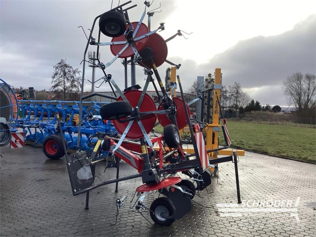Massey Ferguson TD 776X DN (LOTUS 770) Kreiselheuer/-wender