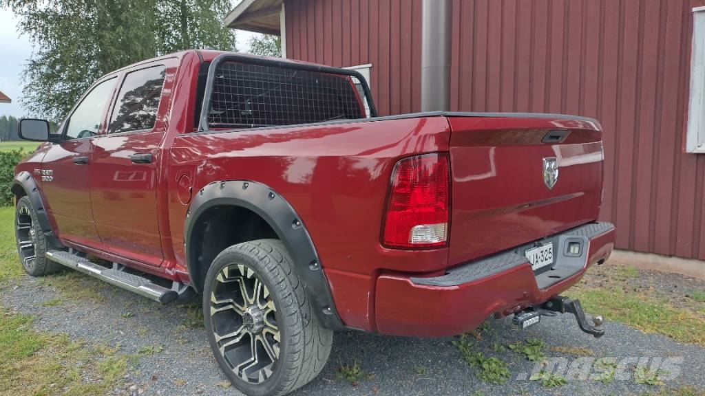 Dodge RAM 1500 5,7 hemi Lava-autot