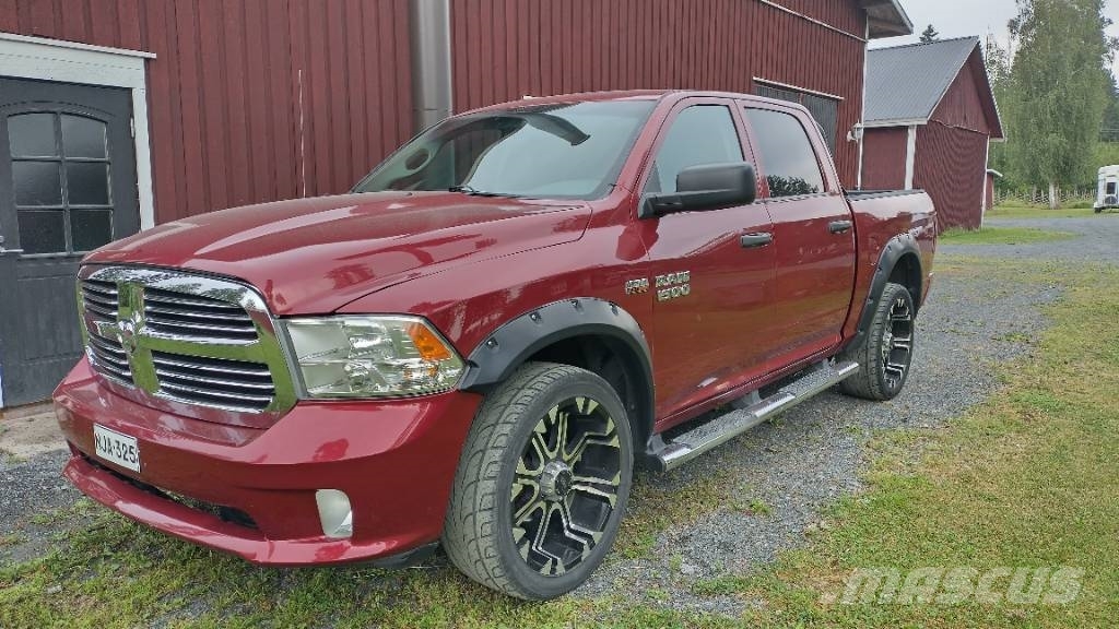 Dodge RAM 1500 5,7 hemi Lava-autot