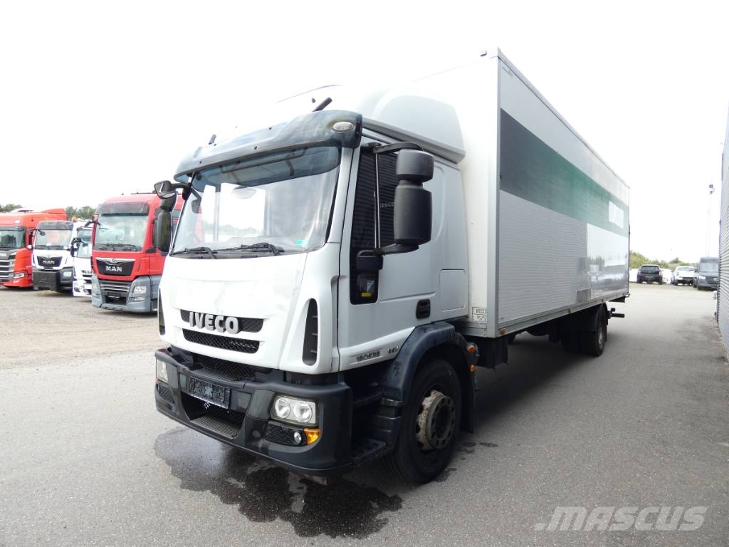 Iveco 180E 28 Camiones con caja de remolque