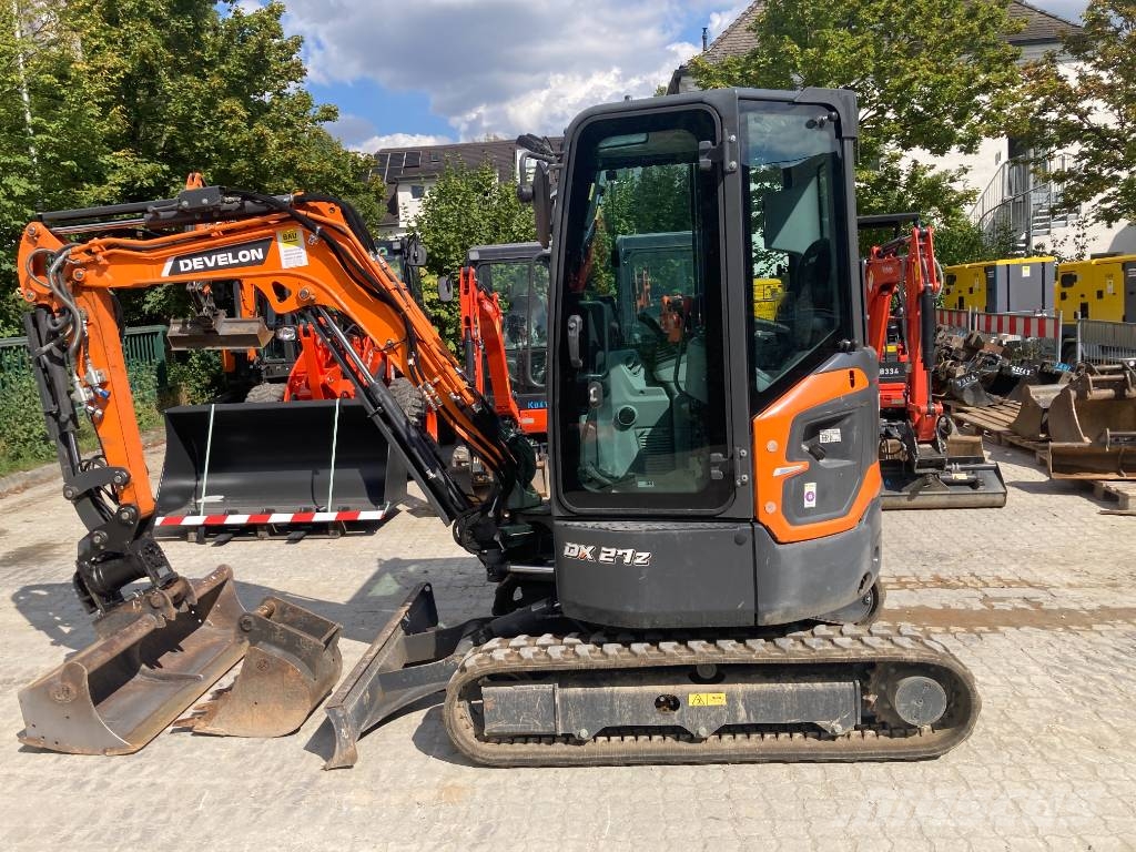 Doosan Kurzheckbagger DX 27 Z-7 Kabine Raupenbagger