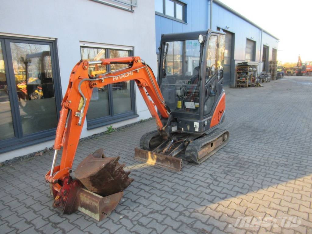 Hitachi ZX 18-3 CLR Löffelpacket, 2011, Köln Ossendorf, Nordrhein