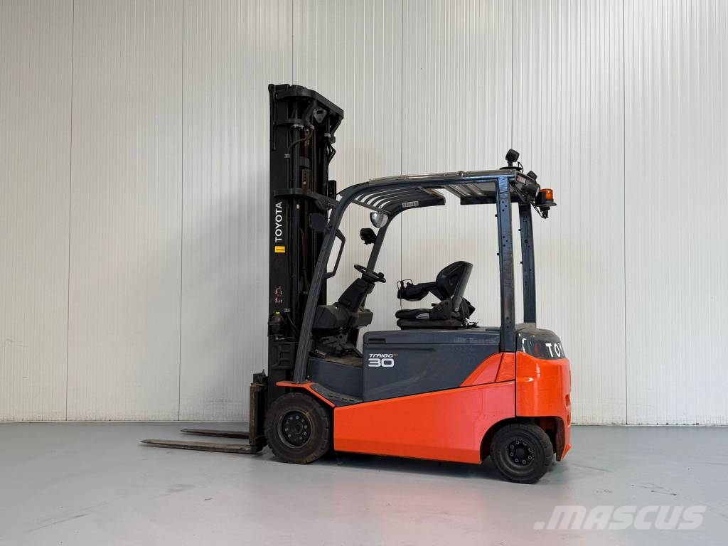Toyota 8FBMT30 Electric forklifts