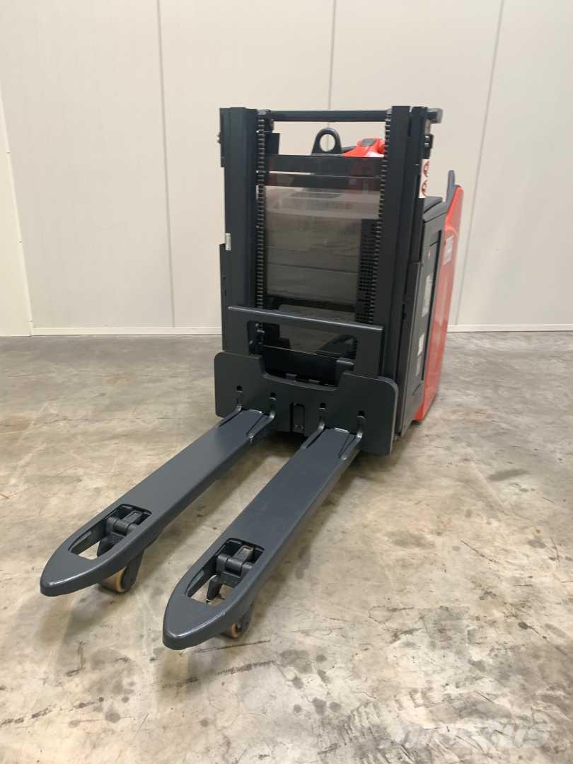 Linde D12HPSP Машини за комисиониране високоповдигачи