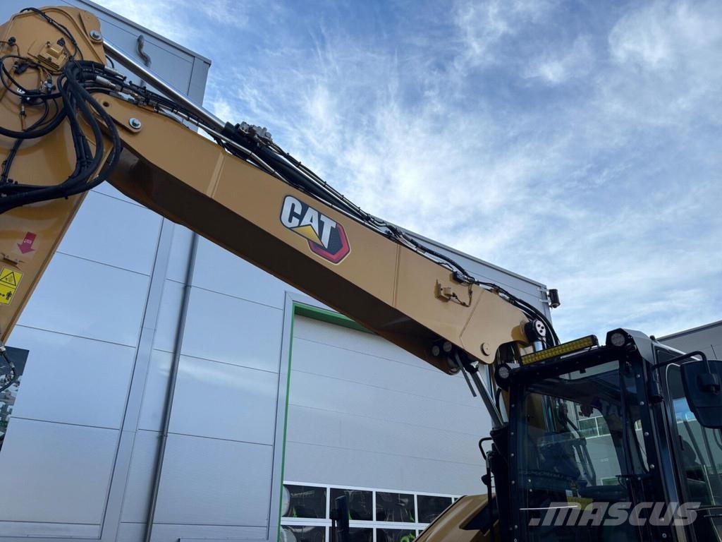 CAT M317 Escavatori gommati