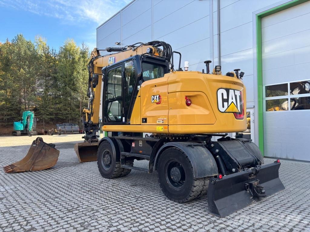 CAT M317 Escavatori gommati