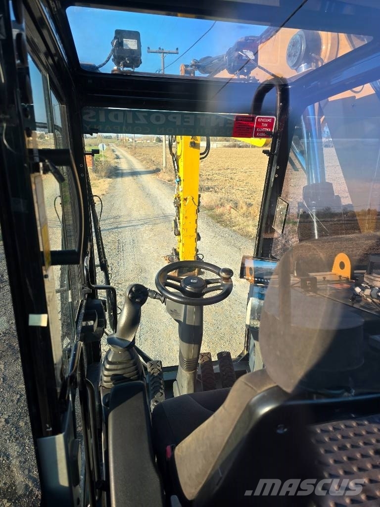 CAT 318 F Excavadoras de ruedas