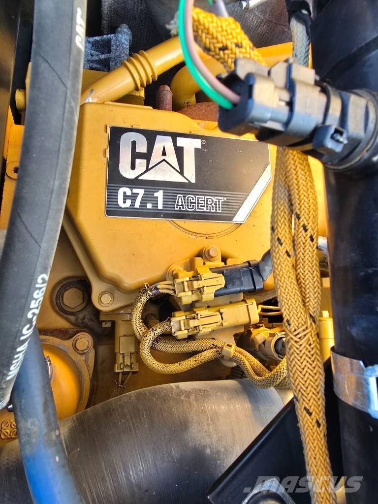 CAT 318 F Excavadoras de ruedas