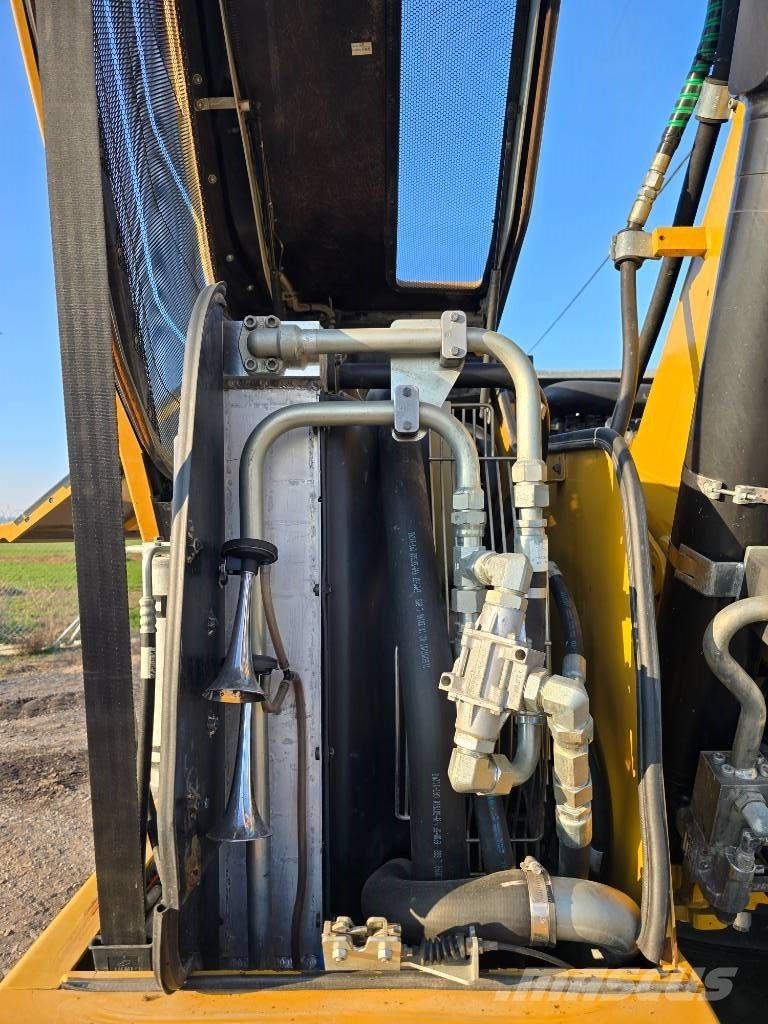CAT 318 F Excavadoras de ruedas