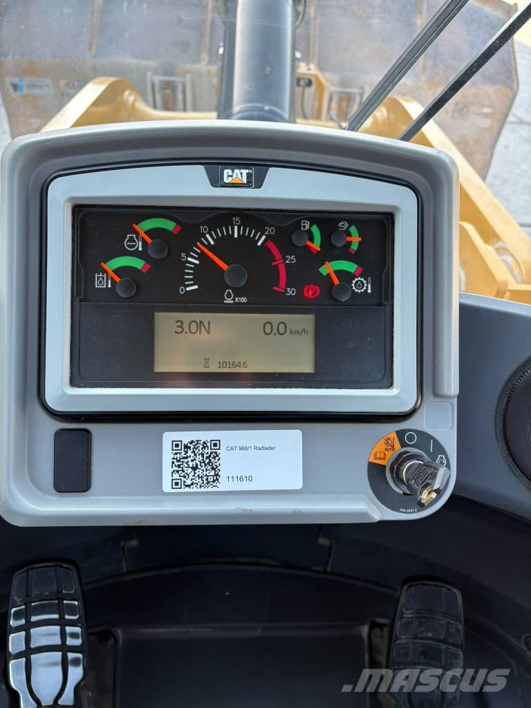CAT 966 M Pyöräkuormaajat