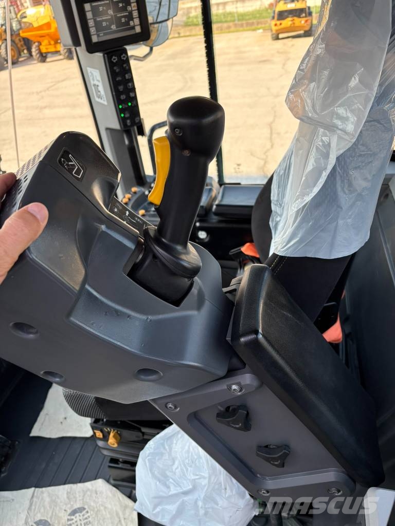 CAT 966 M Pyöräkuormaajat
