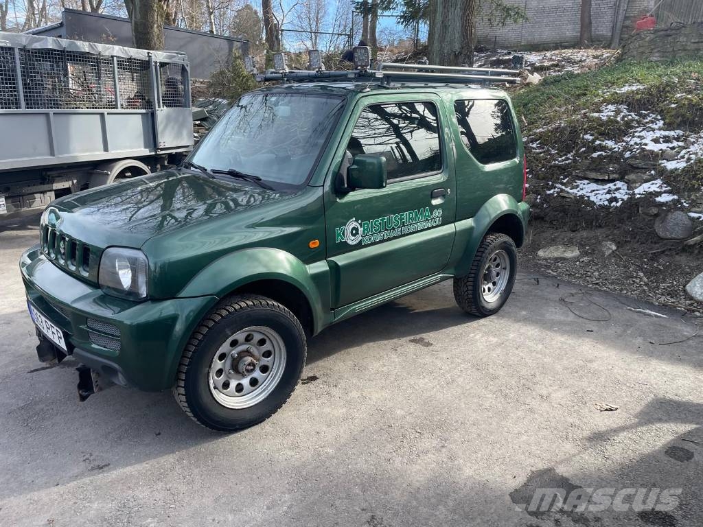 Suzuki Jimny 汽车