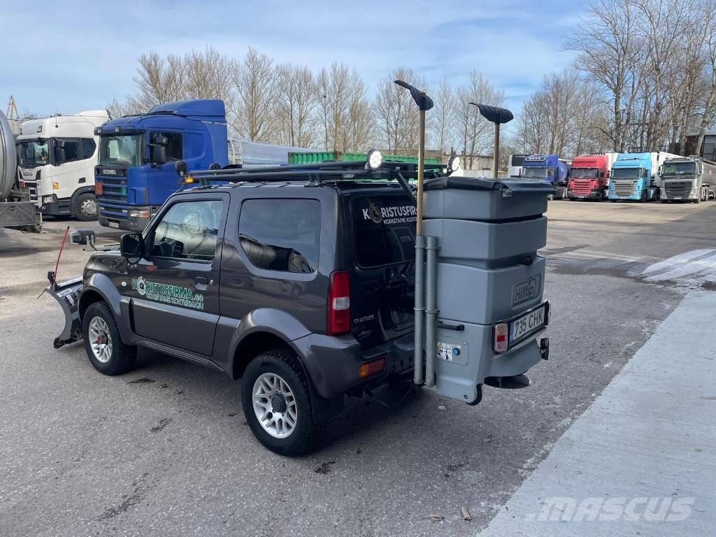 Suzuki Jimny 汽车