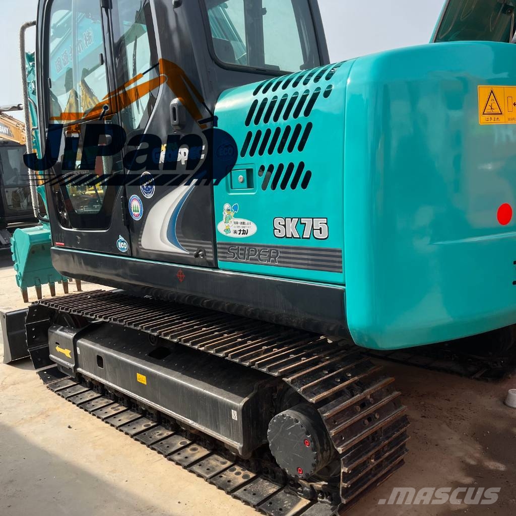 Kobelco SK 75 小型挖掘机