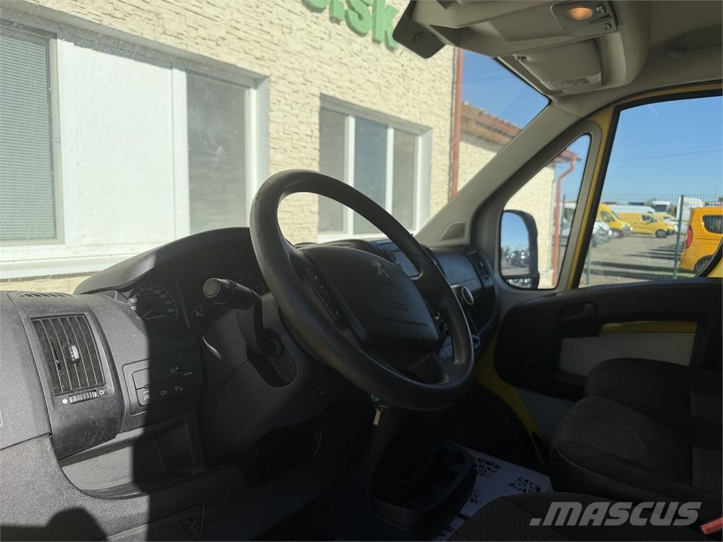 Peugeot Boxer VIN 529 Panel vans