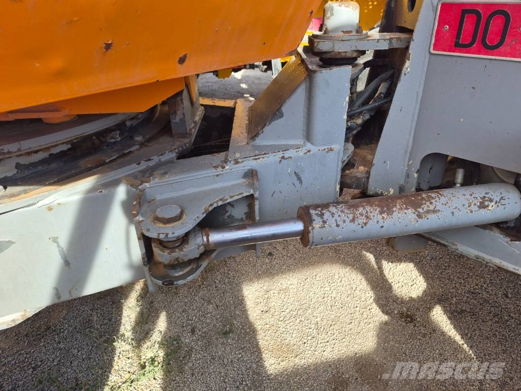 Ausa D 600 APG Site dumpers