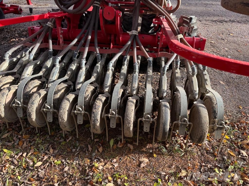 Horsch Pronto 4 DC Combination drills