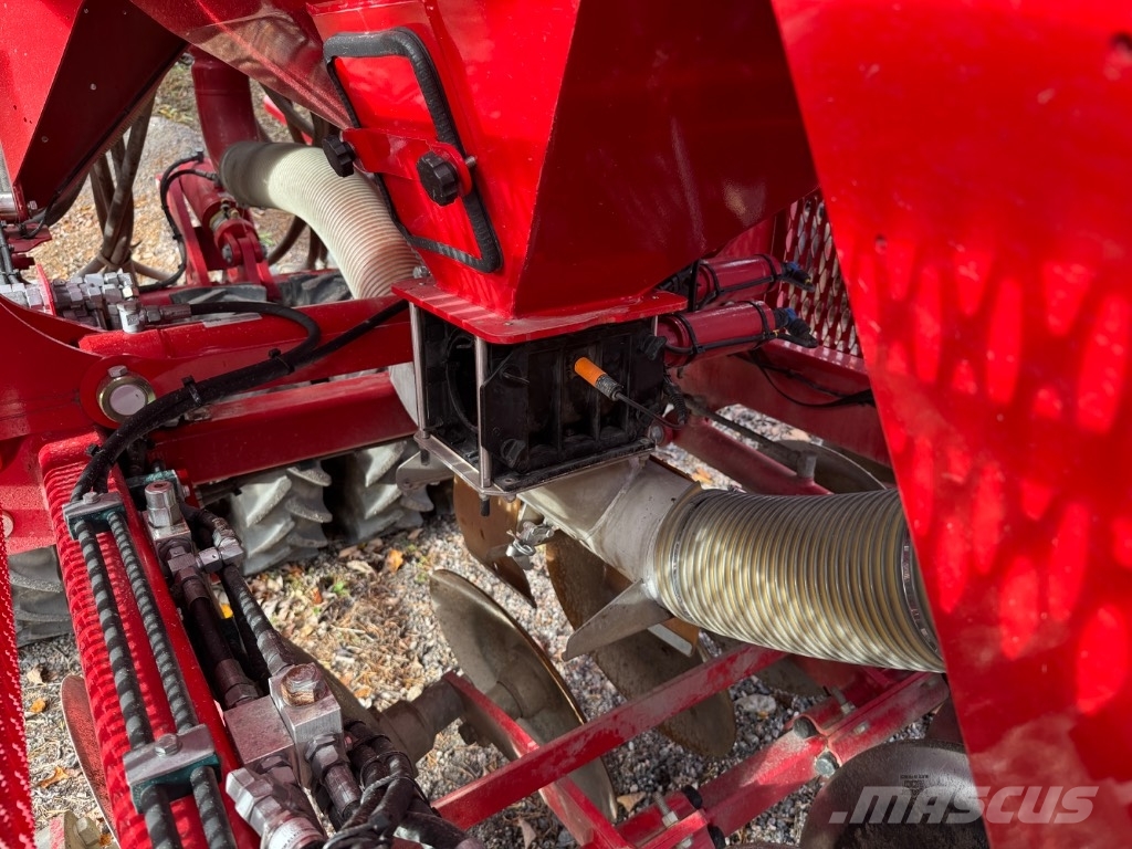Horsch Pronto 4 DC Combination drills