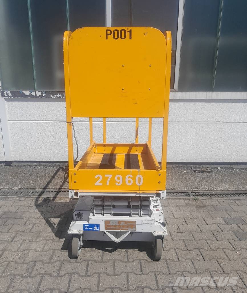  Custom Equipment P830CE Plataformas tijera