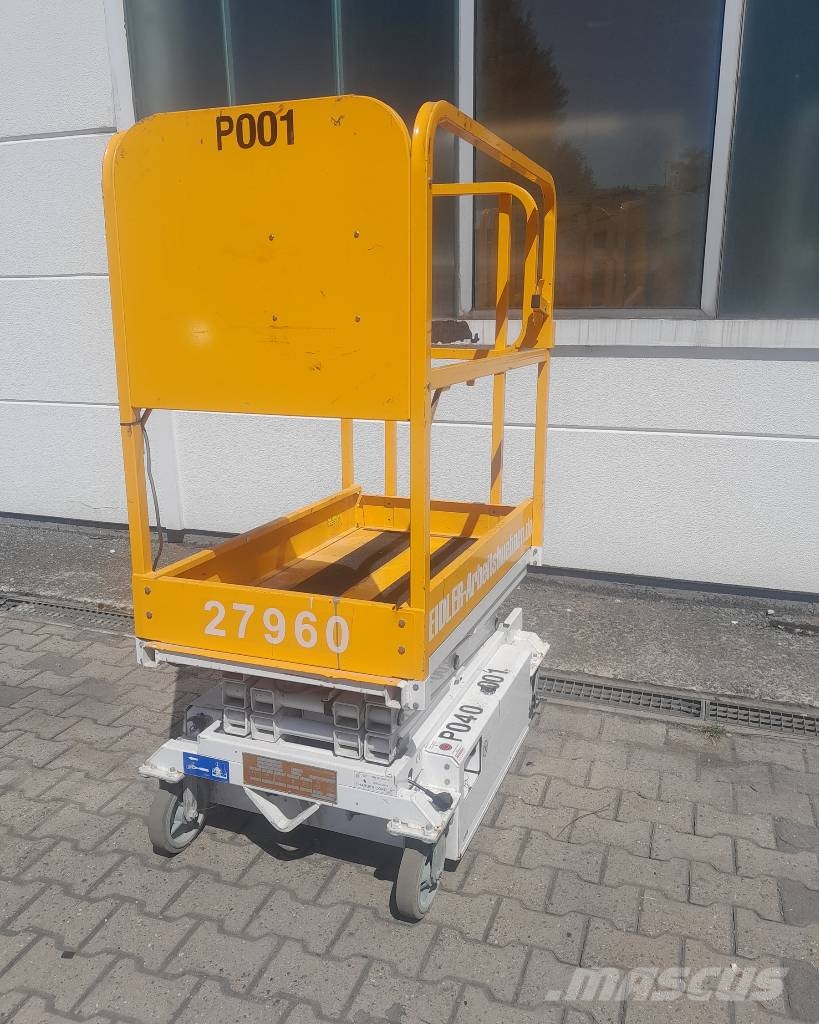  Custom Equipment P830CE Plataformas tijera