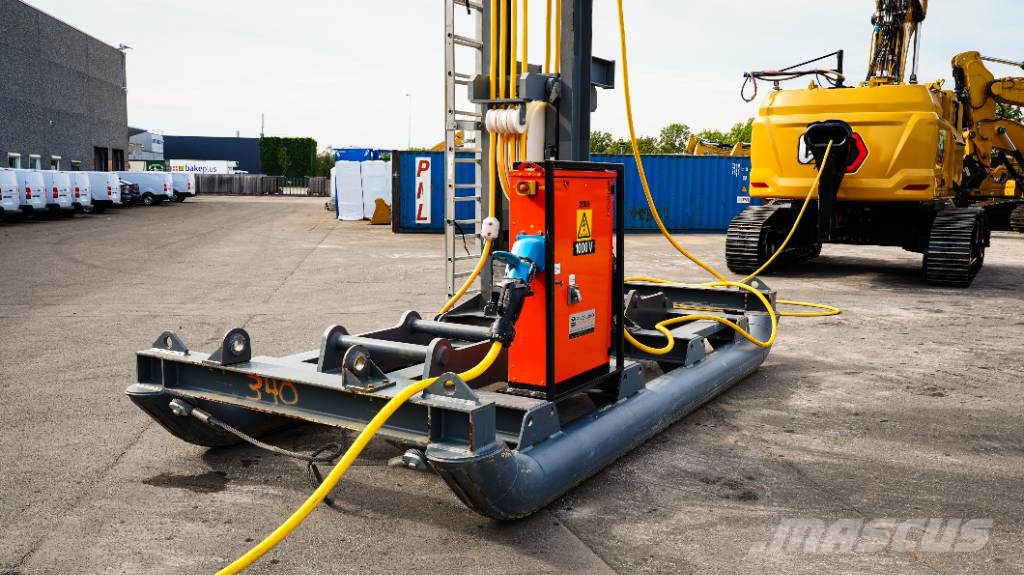 CAT 352 UHD Hybrid - Full spec machine Lammutusekskavaatorid