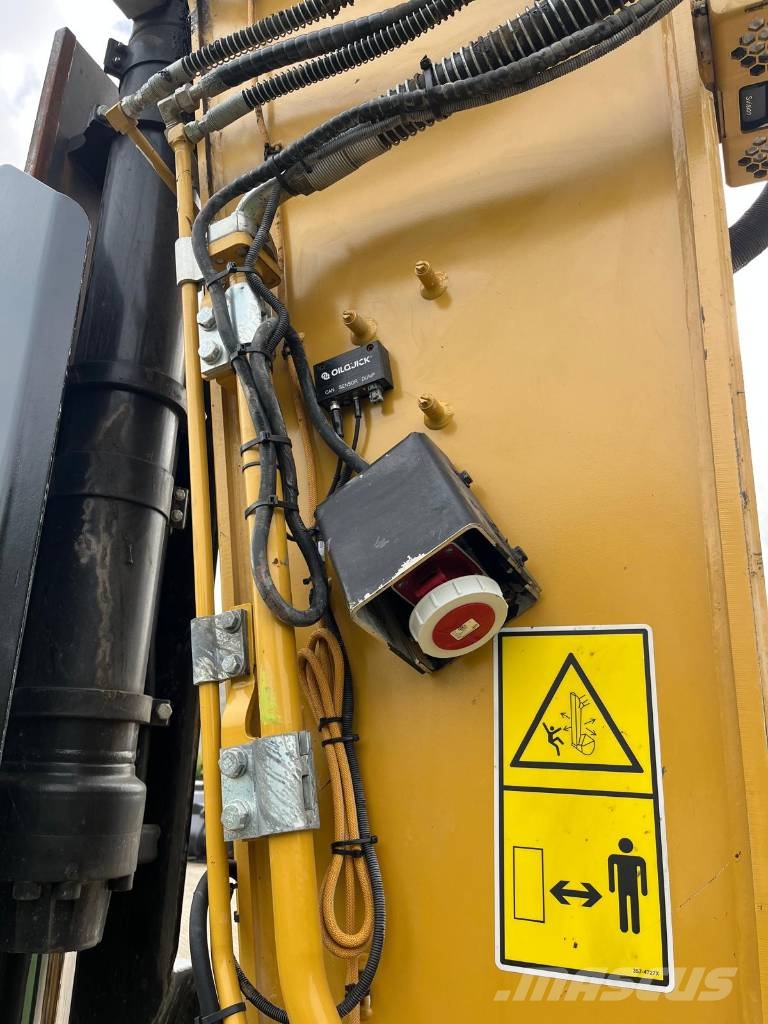 CAT 352 UHD Hybrid - Full spec machine Lammutusekskavaatorid