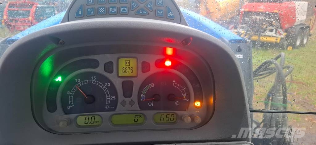New Holland T 6080 RC Traktori