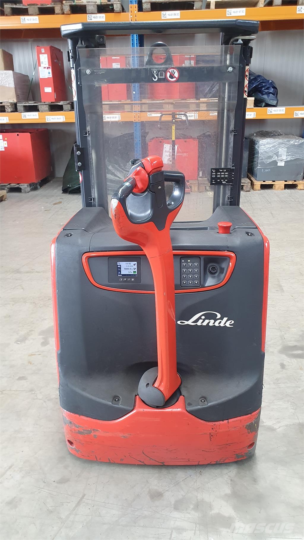 Linde L14 Stand-in stackers