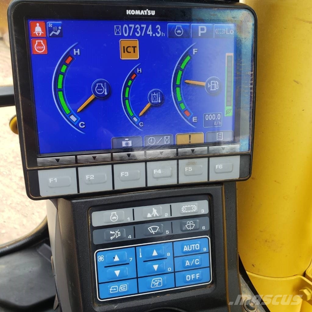 Komatsu PC210LCi-10 Rupsgraafmachines