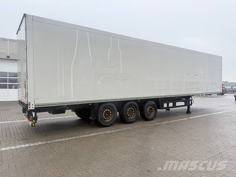 Schmitz Cargobull Boxtrailer / Kofferauflieger نصف مقطورات ذات هيكل صندوقي